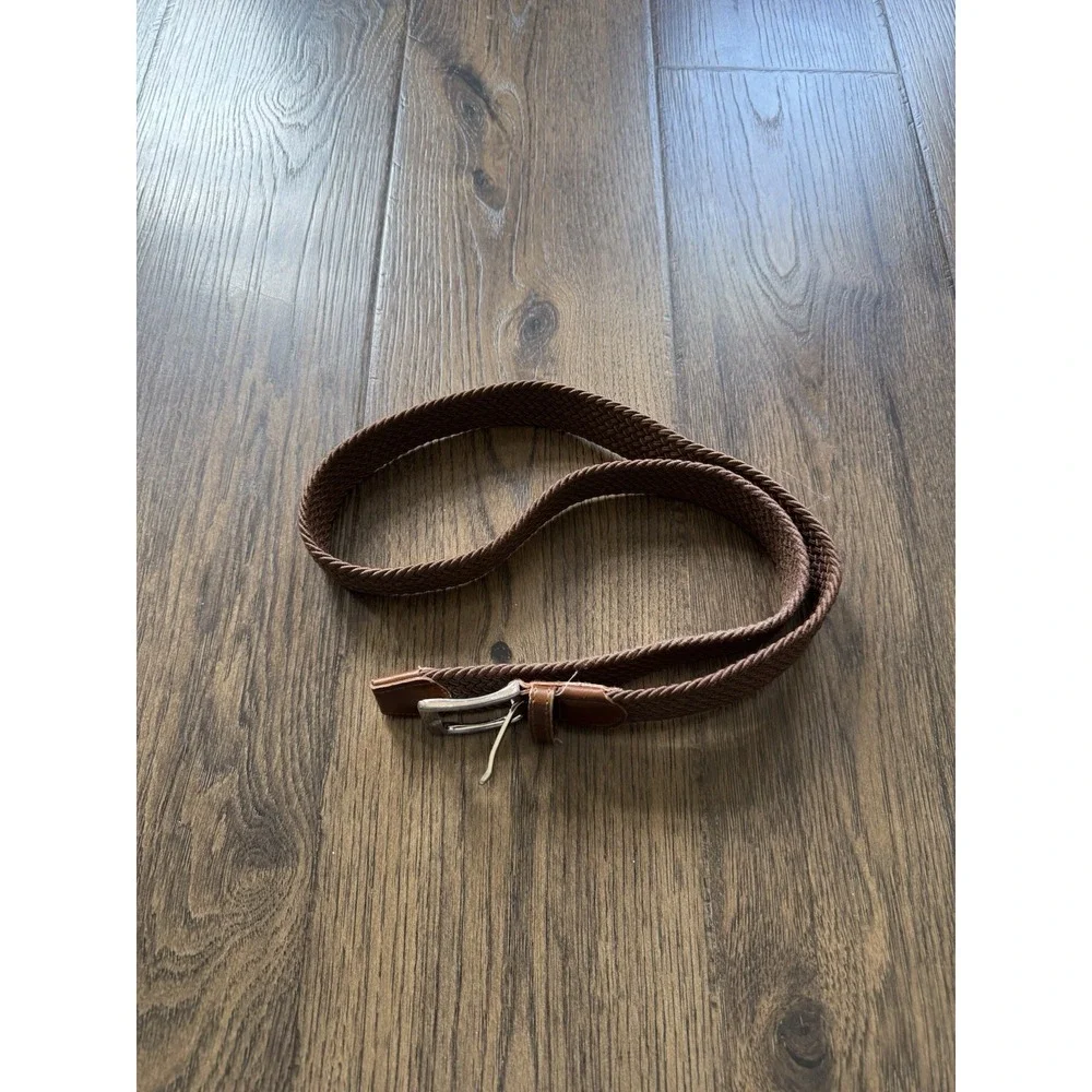 N/A brown woven